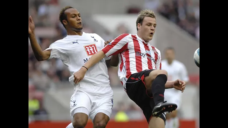 Trận đấu bóng đá giữa Tottenham và Sunderland Trận đấu bóng đá giữa Tottenham và Sunderland